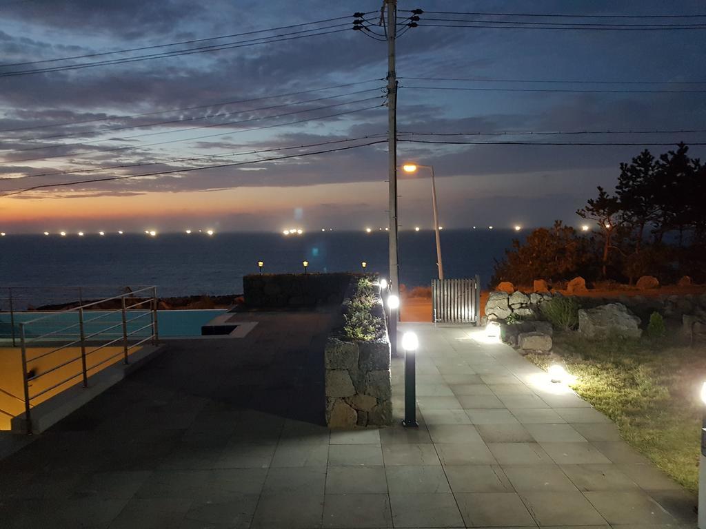Plumeria Pension Чеджудо Экстерьер фото