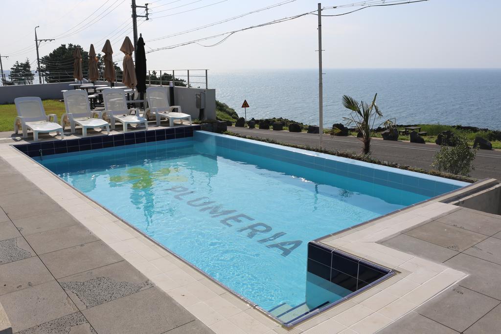 Plumeria Pension Чеджудо Экстерьер фото